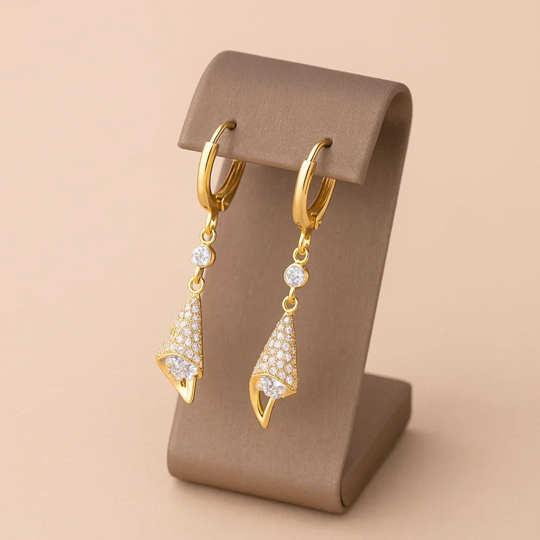 Brinco De Argola Com Cristais Banhado a Ouro 18k