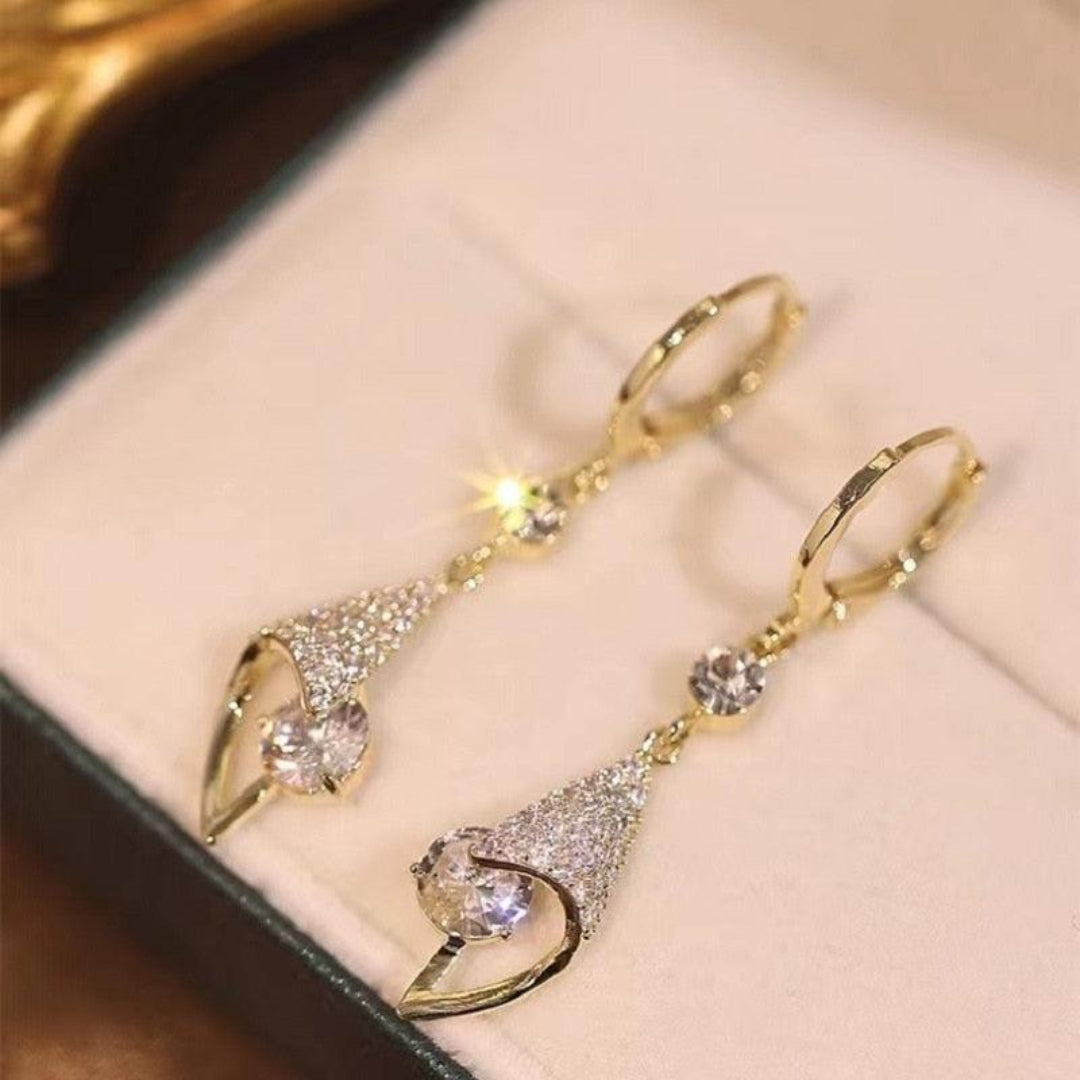 Brinco De Argola Com Cristais Banhado a Ouro 18k