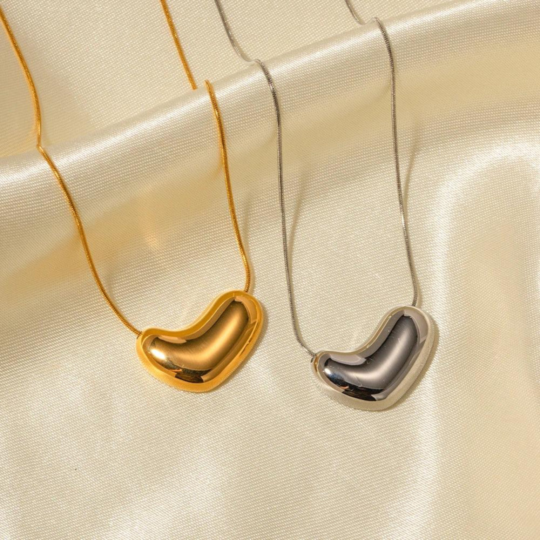 Colar Com Coração Maciço Banhado Em Ouro 18k
