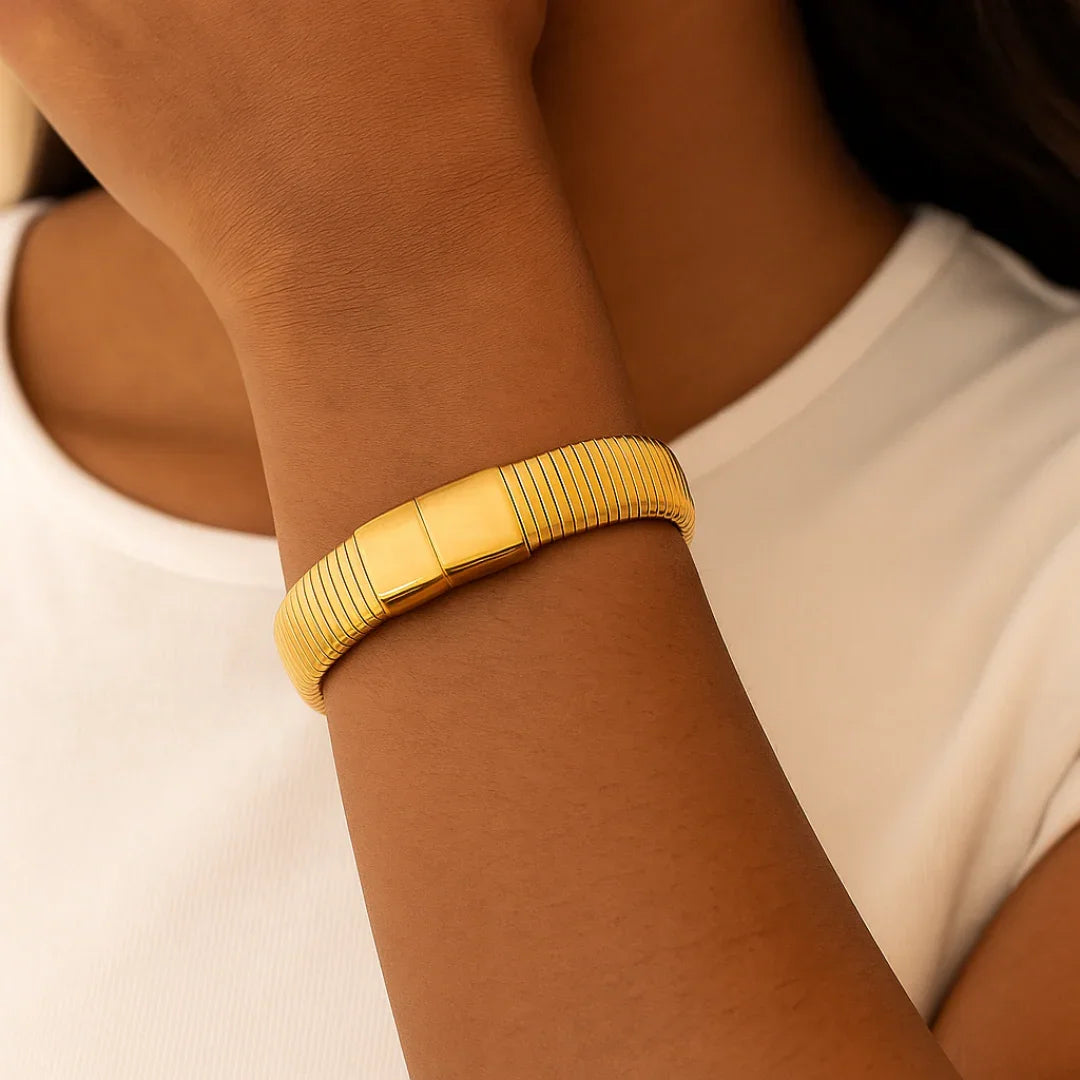 Pulseira Grossa com Textura Banhada em Ouro 18k