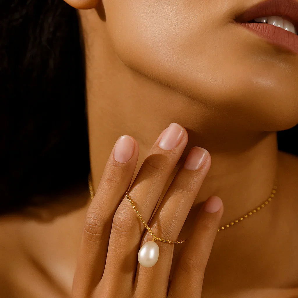 Colar Segmentado com Pérola Natural Banhado em Ouro 18k