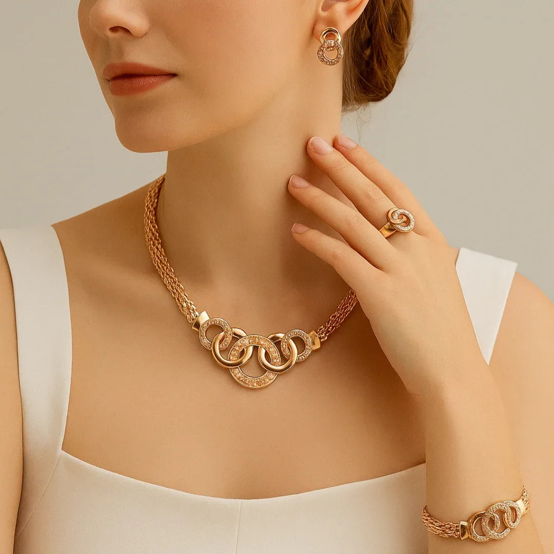 Conjunto Colar, Pulseira, Anel e Brincos Elos Banhado a Ouro 18k
