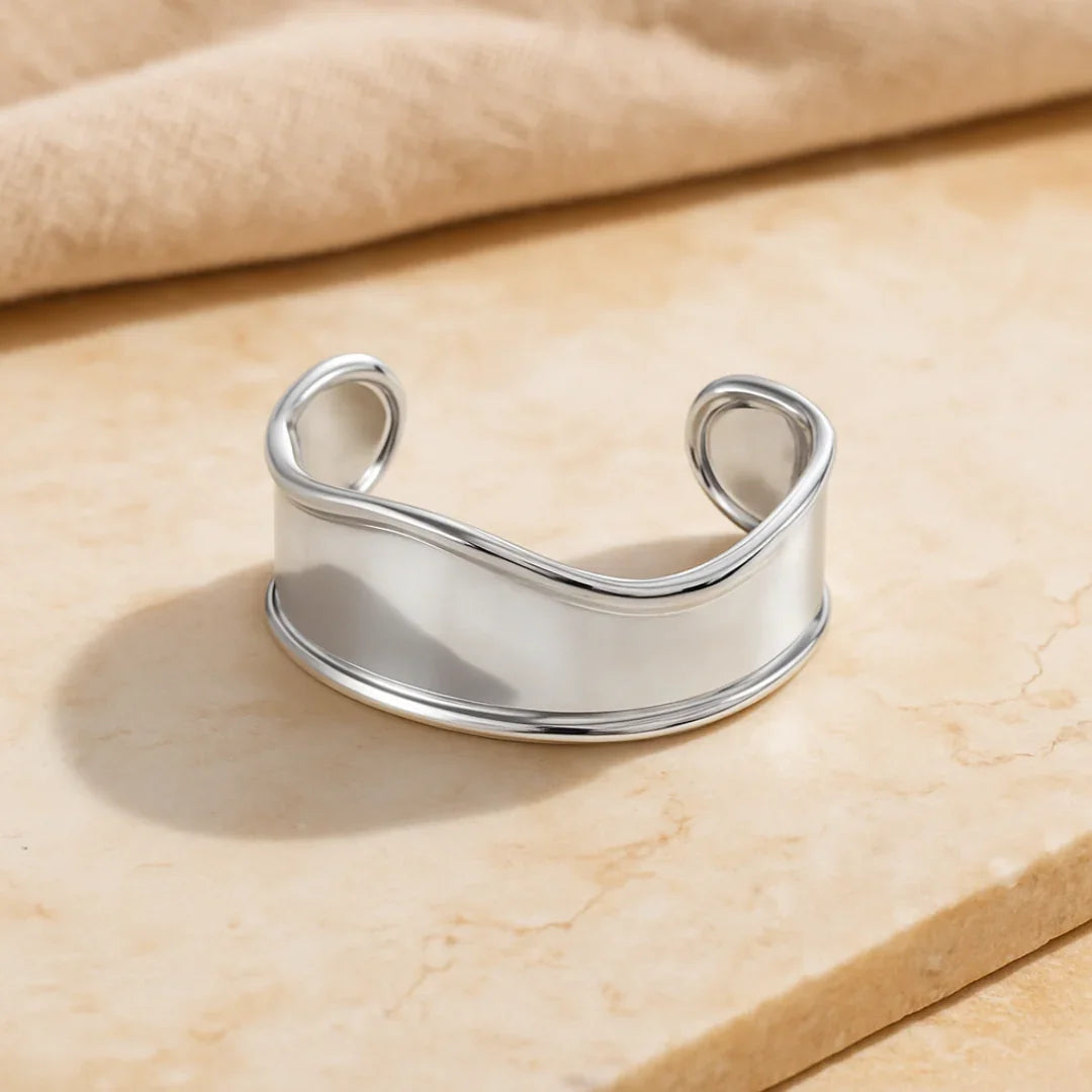 Bracelete Largo Irregular Banhado em Ouro 18k