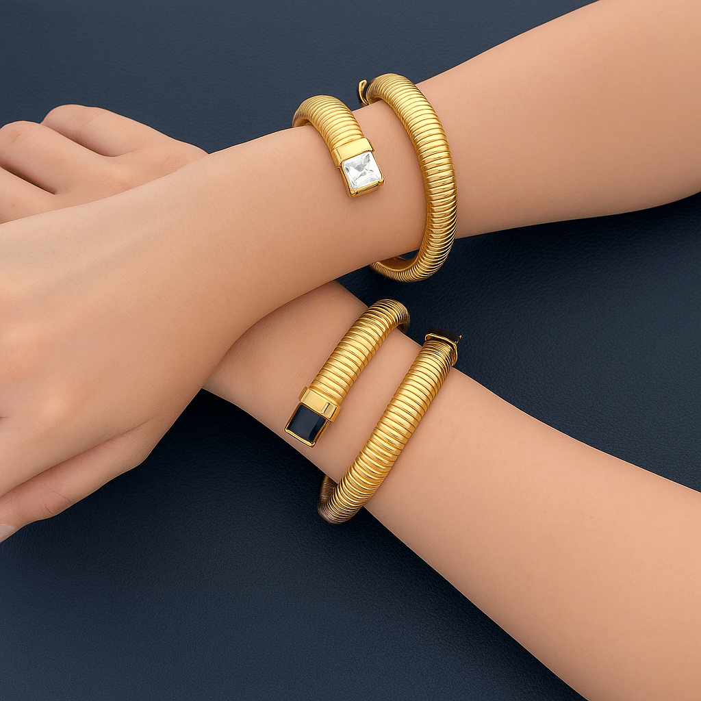 Pulseira Mola com Pedras de Zircônia Banhada em Ouro 18k