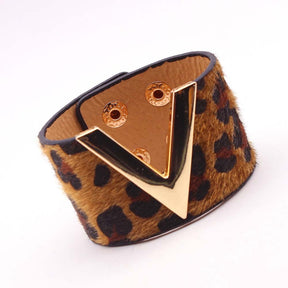 Pulseira de couro leopardo amuleto palavra V