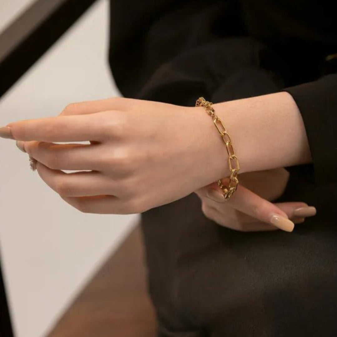 Pulseira Elos Cartier Banhada em Ouro 18k