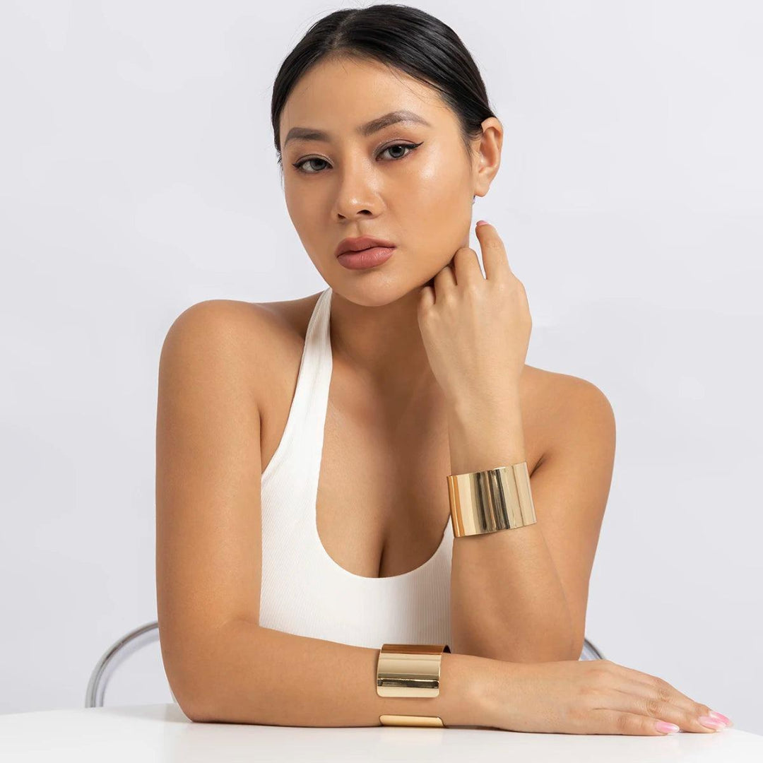 Bracelete Aberto Banhado em Ouro 18k
