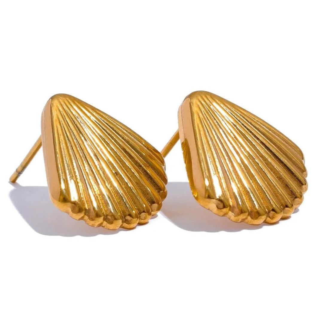 Brinco Concha Banhado Em Ouro 18k