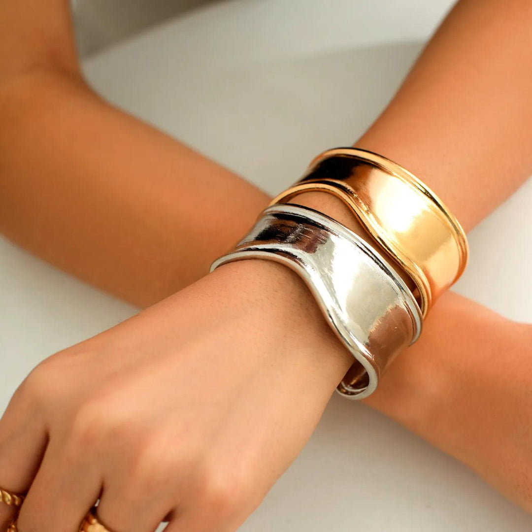 Bracelete Largo Irregular Banhado em Ouro 18k