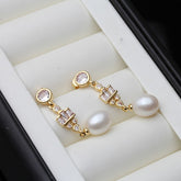 |200000226:29#white pearl earring